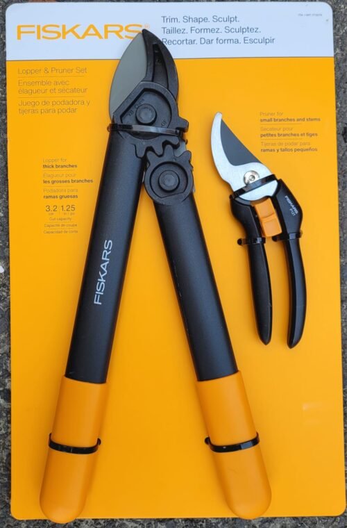 SET PODADORA Y TIJERAS FISKARS