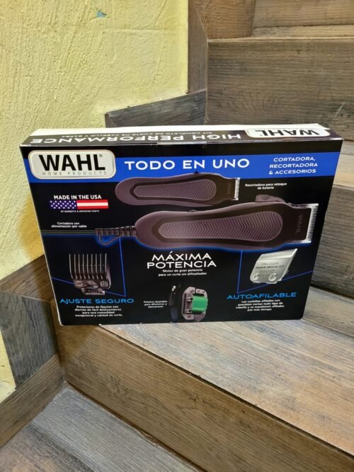 TODO EN UNO KIT PARA CABELLO WAHL