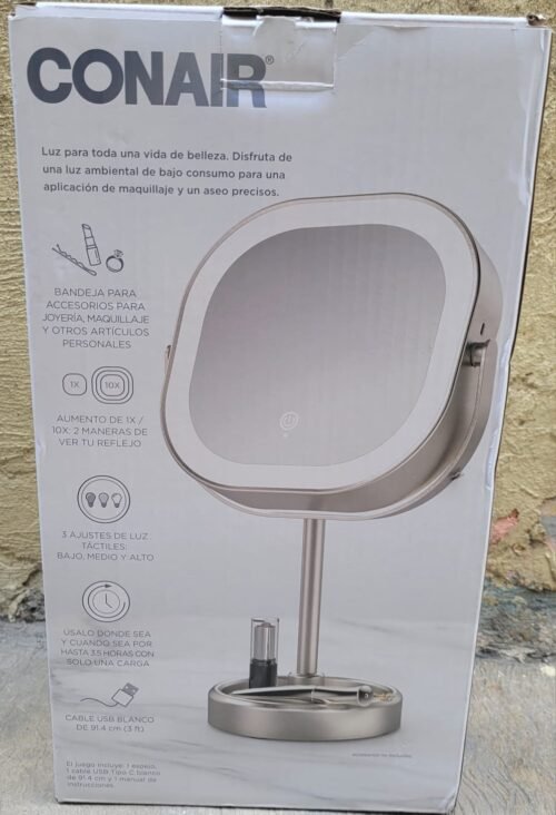ESPEJO CON LUZ LED Y AUMENTO 1X/10X CONAIR