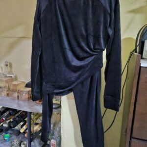 SUDADERA Y PANTALON PARA DAMA 2 PIEZAS CAROLE HOCHMAN (NEGRO) TALLA M