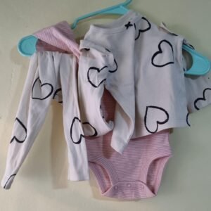 CONJUNTO PARA BEBE DE 3 PIEZAS CARTER'S TALLA 6 MESES